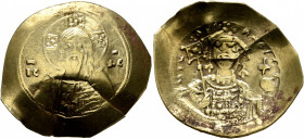 Michael VII Ducas, 1071-1078. Histamenon (Gold, 28 mm, 3.65 g, 6 h), Constantinopolis. Bust of Christ Pantokrator facing, wearing tunic and pallium, r...