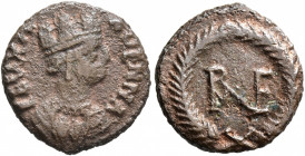 OSTROGOTHS. Municipal coinage of Ravenna, time of Theoderic, 493-526. Dekanummium (Bronze, 16 mm, 2.75 g, 6 h), circa 493-518. FELIX RAVENNA Turreted ...