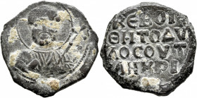 CRUSADERS. Antioch. Tancred, regent, 1101-1112. Follis (Bronze, 22 mm, 5.00 g, 1 h). Ο / ΠΕ-Τ/P/O/C Nimbate bust of St. Peter facing, raising his righ...