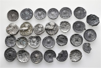 A lot containing 27 silver coins. All: Arabia Felix. Fine to very fine. LOT SOLD AS IS, NO RETURNS. 27 coins in lot.