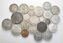 A lot containing 23 silver, bronze, copper-nickel and aluminium coins. All: Africa. About very fine to good very fine. LOT SOLD AS IS, NO RETURNS. 23 ...