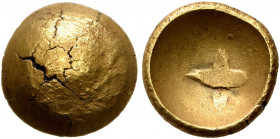 CENTRAL EUROPE. Vindelici. 1st century BC. 1/4 Stater (Gold, 10 mm, 1.87 g), 'Stern' type. Convex surface. Rev. Large cross within shallow incuse. Dem...
