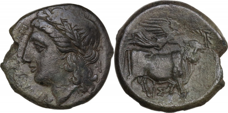 Greek Italy. Central and Southern Campania, Neapolis. AE 18.5 mm, c. 275-250 BC....