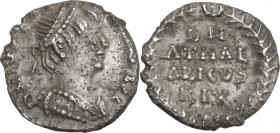 Ostrogothic Italy, Athalaric (526-534). AR 1/4 Siliqua in the name of Justinian I, Ravenna mint. Obv. DN IV[STINIAN ]AVG. Diademed, draped and cuirass...