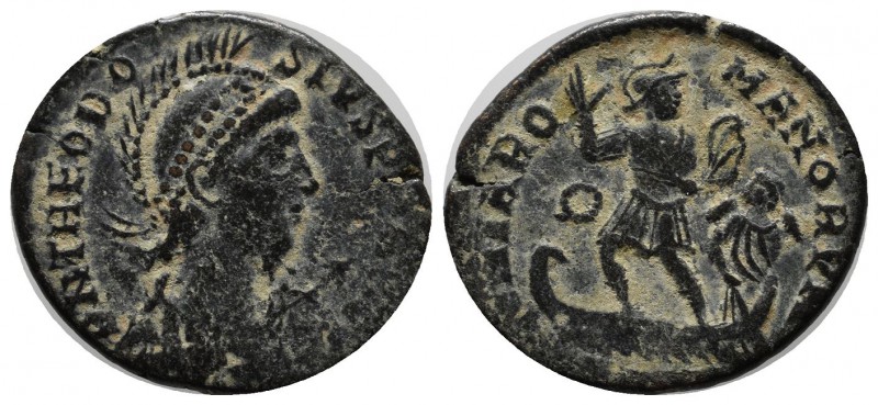 Theodosius I (379-395 AD). AE (21mm, 4.14g). D N THEODOSIVS P F AVG. Pearl-diade...