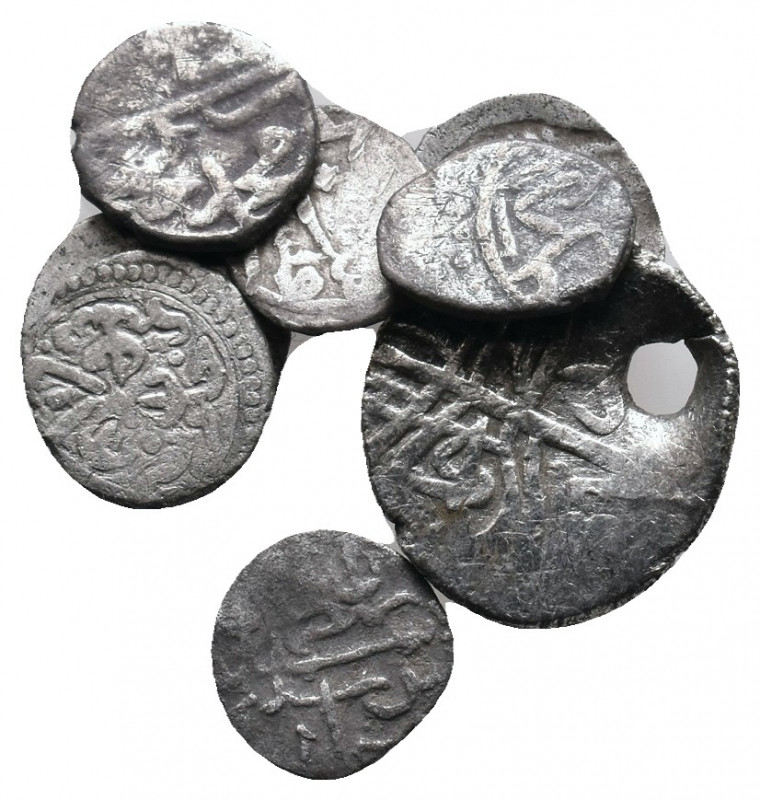 Lot of 8 Islamic coins / SOLD AS SEEN, NO RETURN!