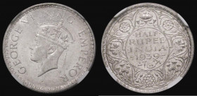 India Half Rupee 1939 Calcutta Mint, Short Trefoils, KM#550, PR#364 in an NGC holder and graded MS62, Very Rare

Estimate: GBP 350 - 450