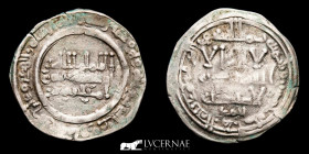 Abd al-Rahman III Silver Dirham 2,22 g, 22 mm. Medina 350 H Good very fine (MBC)