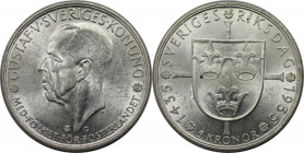 Europäische Münzen und Medaillen, Schweden / Sweden. Gustav V. 500 Jahre Reichstag. 5 Kronor 1935. 25,10 g. 0.900 Silber. 0.73 OZ. KM 806. Fast Stempe...