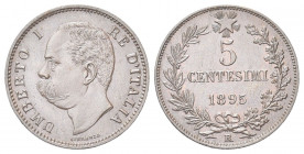 REGNO D’ITALIA
Umberto I, 1878-1900.
5 Centesimi 1895 Roma.
Cu
Dr. Testa del sovrano rivolta a s. 
Rv. Su tre righe valore e data, circondati da ...
