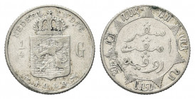 NETHERLAND EAST INDIES 
Guglielmina, 1890-1948.
1/4 Gulden 1909.
Ag gr. 3,15
Dr. Stemma coronato con indicazione di valore.
Rv. Valore in caratte...