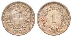 SVIZZERA
Confederazione Elvetica, dal 1848.
Rappen 1917 B.
Æ gr. 1,49
Dr. Scudo con croce Elvetica tra rami di alloro e quercia; sotto, data.
Rv....