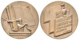 SALERNO
Ventennio Fascista, dal 1923 al 1943.
Medaglia 1934 a. XII per Scuola allievi ufficiali di complemento.
Æ gr. 36,45 mm. 43,6
Dr. Barionett...