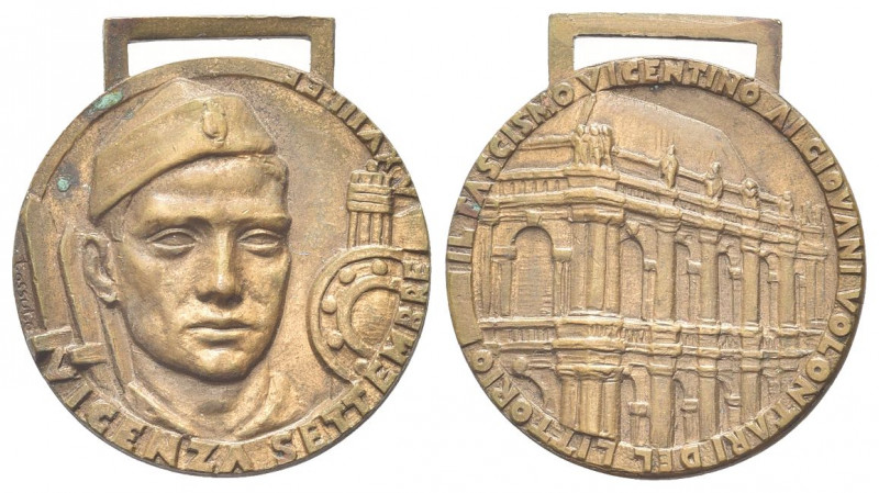 VICENZA
Ventennio Fascista, dal 1923 al 1943.
Medaglia 1940 a. XVIII opus G. T...