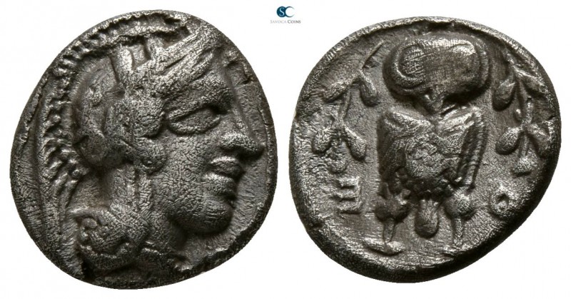 Attica. Athens 454-404 BC. 
Hemidrachm AR

10mm., 2,02g.

Head of Athena wi...