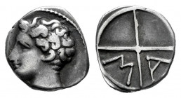 Galia. Massalia. Obol. 121-49 BC. (Depeyrot-58). Anv.: Bare head of Apollo left. Rev.: MA within wheel of four spokes. Ag. 0,59 g. VF/Choice VF. Est.....