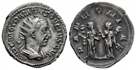Trajan Decius. Antoninianus. 249-251 d.C. Rome. (Ric-IV 21b). (Rsc-86). Anv.: IMP C M Q TRAIANVS DECIVS AVG, radiate, draped and cuirassed bust to rig...