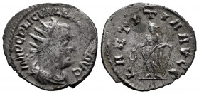 Valerian I. Antoninianus. 256 d.C. Rome. (Ric-216). Anv.: IMP C P LIC VALERIANVS P F AVG radiate, draped, cuirassed bust right. Rev.: LAETITIA AVGG La...
