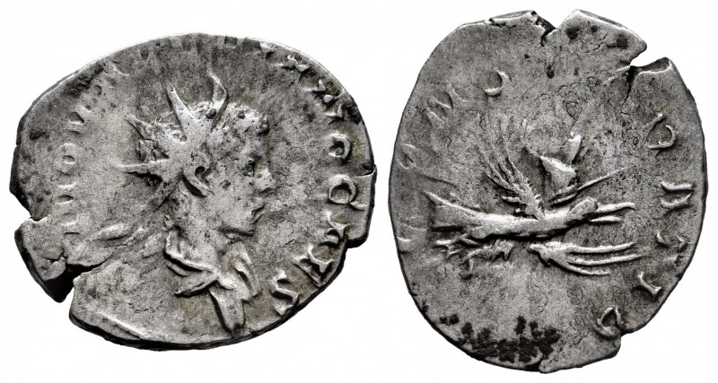 Divo Valerian II. Antoninianus. 258 d.C. Lugdunum. (Ric-V 1 9). (Mir-911e). (Rsc...