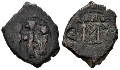 Heraclius, Martina and Heraclius Constantine. Follis. Año 16 = 625/6 d.C. Nicomedia. (Doc-165). (Mib-177). (SB-836). Anv.: Heraclius, in center, flank...