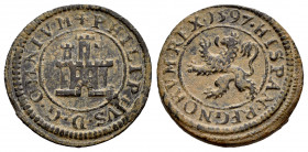 Philip II (1556-1598). 2 maravedis. 1597. Segovia. (Cal-86). (Jarabo-Sanahuja-B12). Ae. 3,19 g. Without mintmark and value indication. Choice VF. Est....