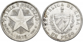 Cuba. 1 peso. 1932. (Km-15.2). Ag. 26,78 g. Hairlines. Almost XF. Est...30,00. 

Spanish description: Cuba. 1 peso. 1932. (Km-15.2). Ag. 26,78 g. Ra...