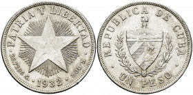 Cuba. 1 peso. 1932. (Km-15.2). Ag. 26,78 g. Almost XF. Est...30,00. 

Spanish description: Cuba. 1 peso. 1932. (Km-15.2). Ag. 26,78 g. EBC-. Est...3...