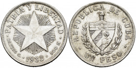 Cuba. 1 peso. 1932. (Km-15.2). Ag. 26,72 g. Almost XF. Est...30,00. 

Spanish description: Cuba. 1 peso. 1932. (Km-15.2). Ag. 26,72 g. EBC-. Est...3...