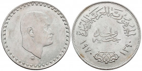 Egypt. 1 pound. 1390 H (1970). (Km-425). Ag. 24,84 g. AU. Est...35,00. 

Spanish description: Egipto. 1 pound. 1390 H (1970). (Km-425). Ag. 24,84 g....