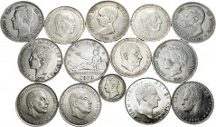 Lot of 14 Spanish coins, 1 of 1 peseta (1903), 6 of 5 pesetas (1870, 1871, 1876, 1888, 1893, 1897), 6 of 100 pesetas (5 of 1966, 1 of 1975), 1 medal (...