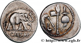 JULIUS CAESAR
Type : Denier 
Date : 49 AC. 
Mint name / Town : Gaule ou Italie 
Metal : silver 
Millesimal fineness : 950  ‰
Diameter : 20  mm
Orienta...