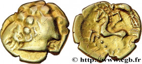 GALLIA - CARNUTES, UNSPECIFIED
Type : Quart de statère aux deux globules 
Date : Ier siècle avant J.-C. 
Metal : gold 
Diameter : 12  mm
Orientation d...
