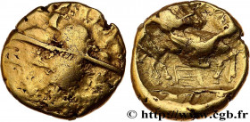 VENETI (Area of Vannes)
Type : Quart de statère d’or “de Ploërmel”, à l’étendard 
Date : IIe siècle avant J.-C. 
Mint name / Town : Vannes (56) 
Metal...
