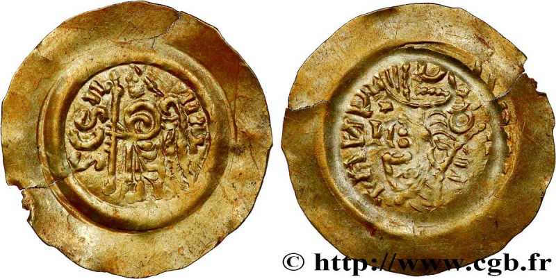 ITALY - LOMBARDS - KING LIUTPRAND
Type : Triens  
Date : VIIIe siècle 
Mint name...