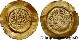ITALY - LOMBARDS - KING LIUTPRAND
Type : Triens  
Date : VIIIe siècle 
Mint name / Town : Pavie 
Metal : gold 
Diameter : 22,5  mm
Orientation dies : ...