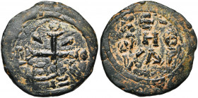 COMTE D''EDESSE, Richard de Salerne, régent (1104-1108), AE follis. 2e type. D/ Croix potencée, un globule à chaque bras, cantonnée de quatre traits o...