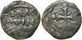 COMTE D''EDESSE, Baudouin II du Bourg, restauré (1108-1118), AE follis anonyme. Série lourde. 4e type. D/ BAL[Δ]/VIN[O]/ [KOMH] en trois lignes. R/ Cr...