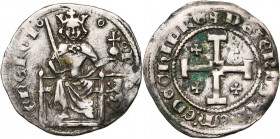 ROYAUME DE CHYPRE, Pierre Ier (1359-1369), AR demi-gros. D/ Le roi trônant de f., ten. une épée et un gl. cr. A d., son écu. Deux annelets dans le cha...