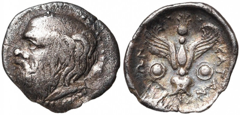 SICILE, CATANE, AR litre, 450-425 av. J.-C. D/ T. de Silène à g. R/ KATAN-AIΩN F...