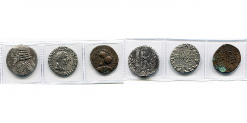 lot de 3 p.: Royaume parthe, Tiridates, tétradrachme, B. à g./Le roi trônant; Ro...