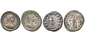 lot de 2 antoniniens frappés à Rome: Carinus Auguste, R/ Aeternitas; Numérien Auguste, R/ L''empereur ten. un globe.
Très Beau