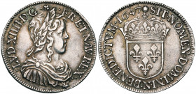 FRANCE, Royaume, Louis XIV (1643-1715), AR demi-écu à la mèche longue, 1647N, Montpellier. D/ B. enfantin, l., dr. et cuir. à d. R/ Ecu de France cour...