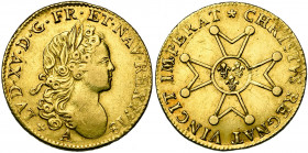 FRANCE, Royaume, Louis XV (1715-1774), AV louis d''or à la croix du Saint-Esprit, 1718A, Paris. Dit "à la croix de Malte". D/ T. laurée à d. R/ Croix ...