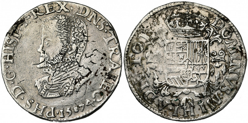 NEDERLAND, UTRECHT, Philips II (1555-1581), AR Philipsdaalder, 1574. Vz/ Geharna...