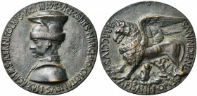 ITALIE, AE médaille, s.d. (vers 1441), Pisanello. Le condottiere Niccolo Piccinino de Pérouse (1380-1444). D/ NICOLAVS PICININVS VICECOMES MARCHIO CAP...