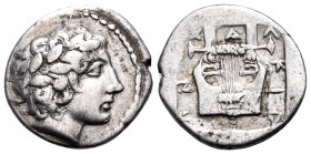 MACEDON, Chalkidian League. Circa 432-348 BC. Tetrobol (Silver, 15 mm, 2.47 g, 12 h). Laureate head of Apollo to right. Rev. Χ-Α-Λ - ΚΙΔ - ΕΩN Kithara...
