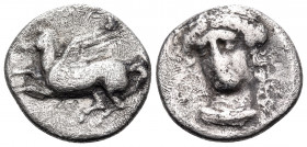 AKARNANIA. Anaktorion. Circa 350-300 BC. Drachm (Silver, 15 mm, 2.51 g, 12 h). Pegasos flying to left; below, monogram of AN. Rev. Bust of Aphrodite f...