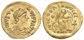 Justin I, 518-527. Semissis (Gold, 16 mm, 2.09 g, 7 h), Constantinople. DN IVSTI-NVS PP AVC Diademed, draped and cuirassed bust of Justin I to right. ...