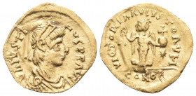 Justin I, 518-527. Tremissis (Gold, 14 mm, 1.11 g, 6 h), Constantinople. D N IVSTI-NVS PP AVC Diademed, draped and cuirassed bust of Justin I to right...