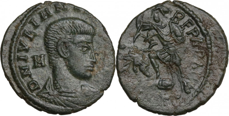 Julian II (Caesar, 355-361). Æ (17.5mm, 2.20g). Aquileia - Soldier spearing fall...